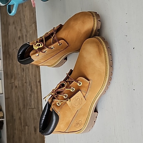 Timberland - Picture 2 of 4